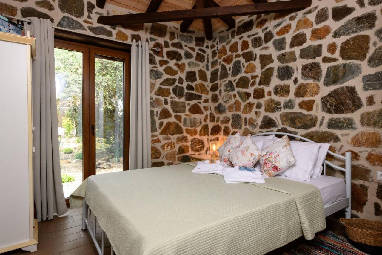 Eleni'S Stone House Vila Skála Potamiás Exterior foto